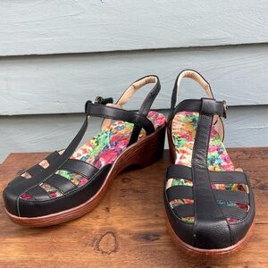 Alegria t-strap black leather sandals clog style women's size 40